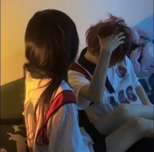 适合热恋期的情侣头像