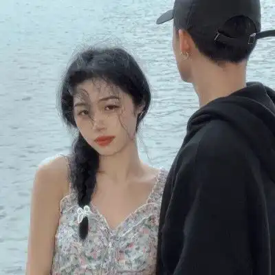 追女生不能太老实,做舔狗太低级,这样撩妹事半功倍