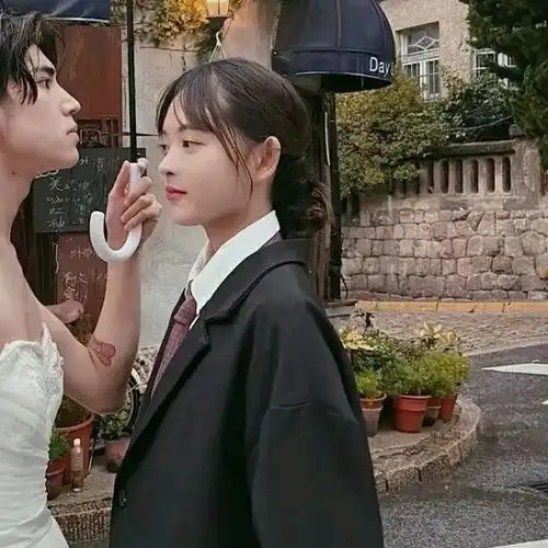 愿校服的爱情都能走到婚纱情头