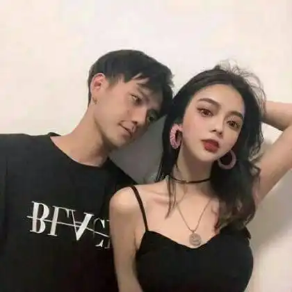 好看的不易撞双人情头,美好的爱情应该充满活力
