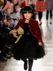 kimi变欧巴王诗龄似女王萌娃变迷你版男女神