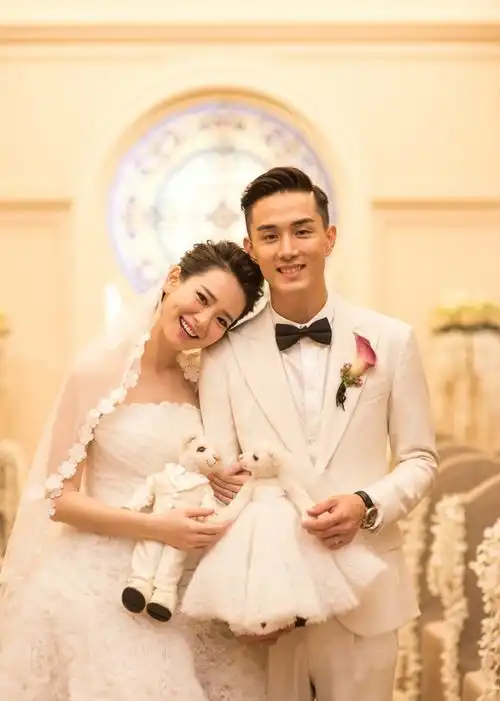 女强男弱婚姻不易李承铉因当全职爸爸抑郁一年婚后靠戚薇养家