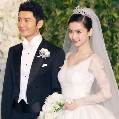 杨颖离婚后首谈婚变,称是黄晓明先不爱了如今两人地位差距变大