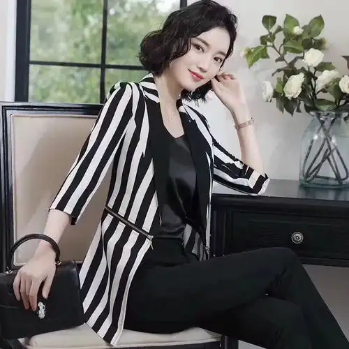 着装可以让女人比想象中漂亮