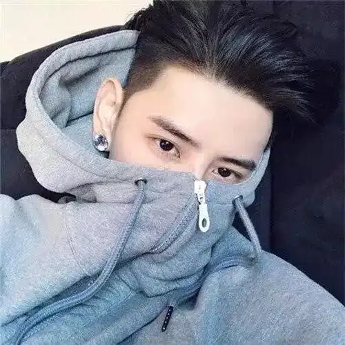 男生头像愿你如月光,明亮不清冷