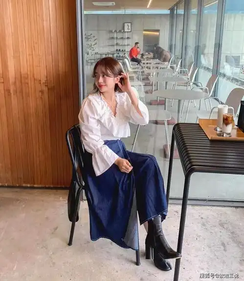 穿衣搭配纯欲风衬衫,太撩人了