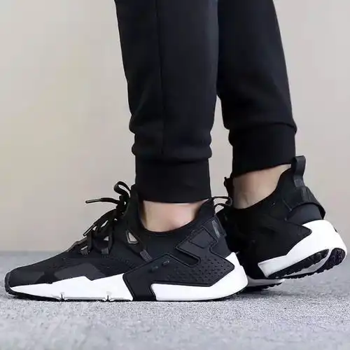 耐克华莱士运动鞋nikeairhuarachedriftprm
