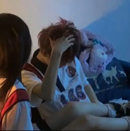 适合热恋期的情侣头像