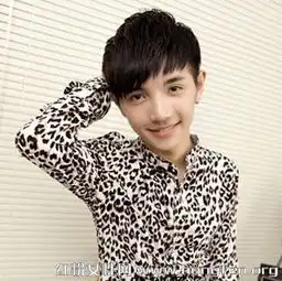 瓜子脸初中生男生刘海怎么剪好看