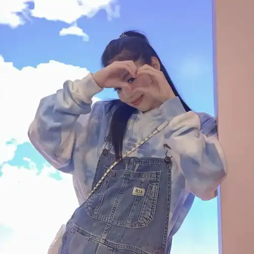 jennie头像人间香奈儿金智妮