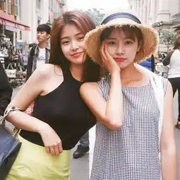 和闺蜜这样拍照,朋友圈才能获得更多点赞