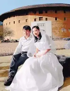疑似蹦床公主何雯娜怀孕刚答应求婚就传出怀孕,双喜临门