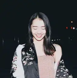情侣头像人世匆匆我只喜欢你
