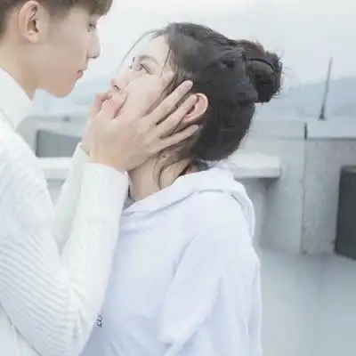 亲吻有什么好处