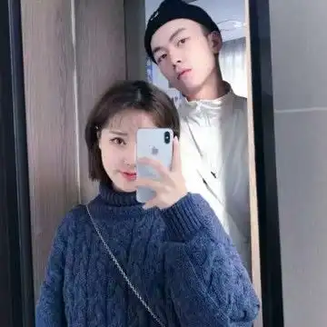 小可爱手机控情侣头像