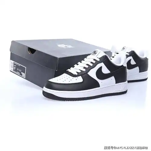 耐克nikeairforce107空军一号低帮百搭休闲运动板鞋黑白熊猫aq4134100