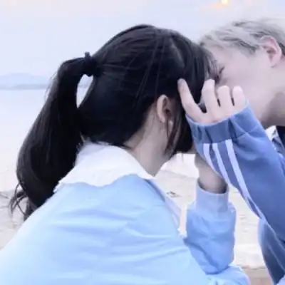 奶酪蓝色小清新单纯情侣头像
