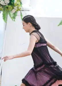 张柏芝笑拍影子爱人离婚事件或有转机