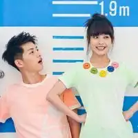 qq情侣头像23号希望微风不躁时光不老你我都好.唯美恩爱的情侣头像