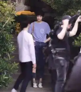 关晓彤生图曝光,结果翻车了