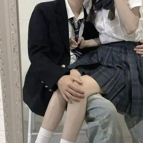 又是我爱的一组情侣头像