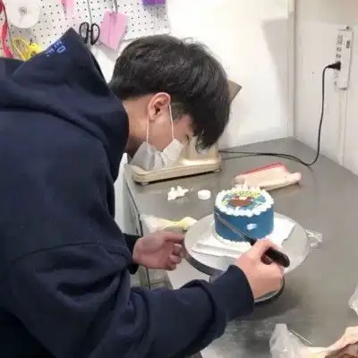 异地恋怎样才能保存点新鲜感