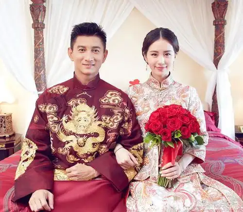疑似离婚邓超孙俪多对明星夫妇联合捐款,杨颖黄晓明却独树一帜