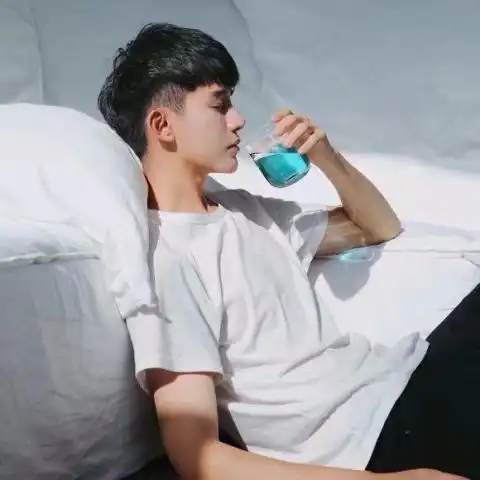 男人流泪,分别在什么时候