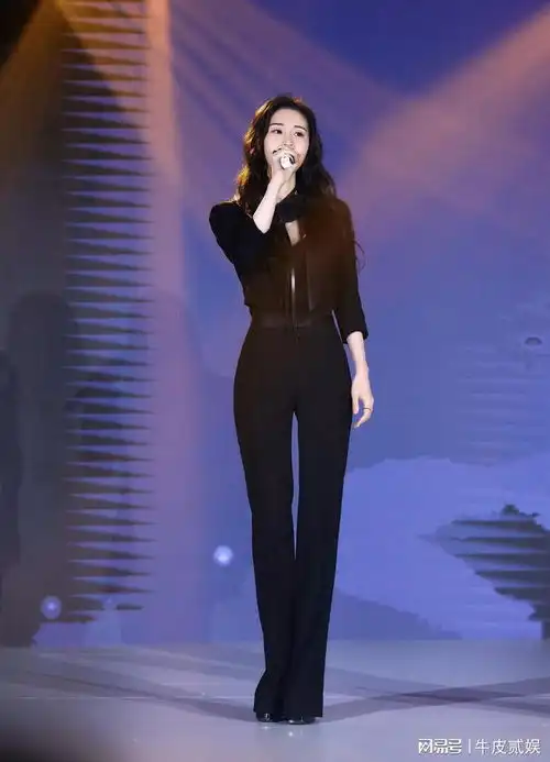 张碧晨,你怎么瘦成了这样