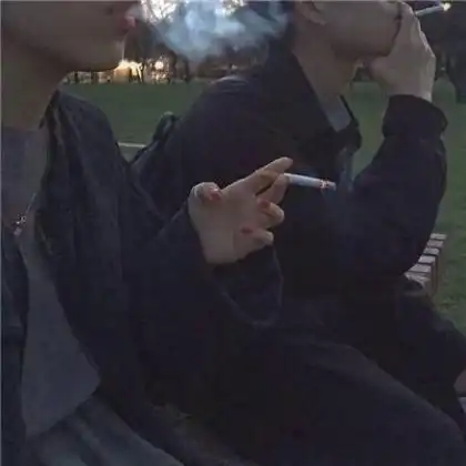 qq头像抽烟情侣头像ke