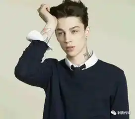 让男人都欲罢不能的时尚纹身男模