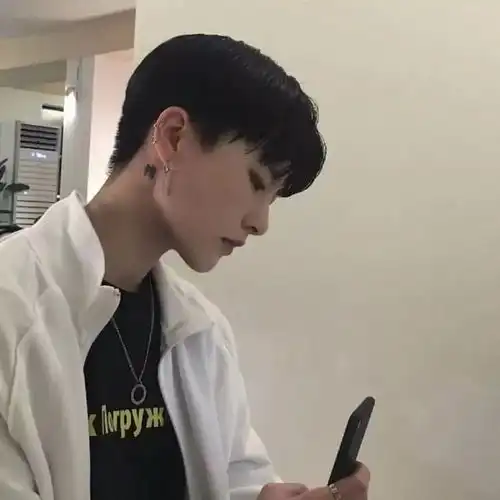 好看男头,你是阳光,明媚不忧伤