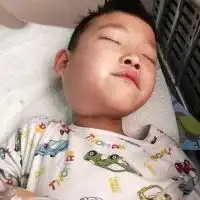 滦州九百户镇这个可怜的小男孩,才7岁就得了这种病,请伸出援助之手