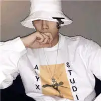 颓风酷男生自拍头像帅气就得拍下来