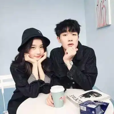 专属情头我从不觉得你乏味,就是害怕你觉得我的情头乏味