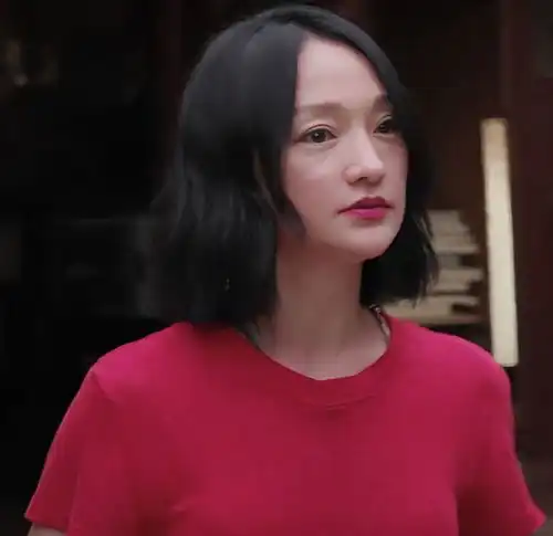 周迅参加真人秀节目,无美颜状态尽显真实,这真的是45岁吗