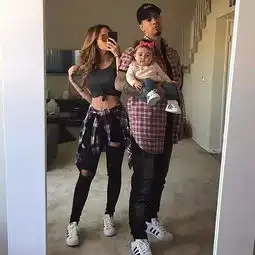 女大三的姐弟恋真牛,这是一对坐拥近四百万粉丝健身网红情侣