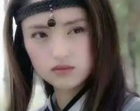 董璇离婚后现身,因长期缺男人,她藏不住这3个特点