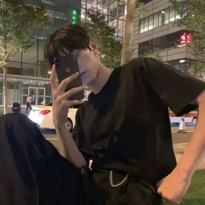 qq帅气男生头像阳关少年最新男生qq头像大全