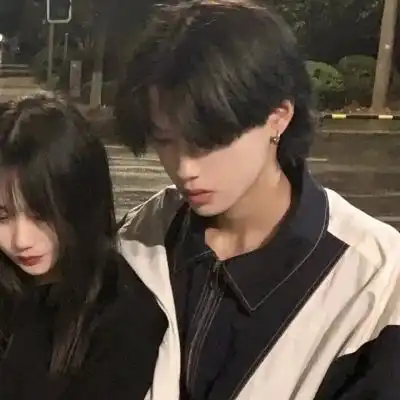 是情侣头像呀