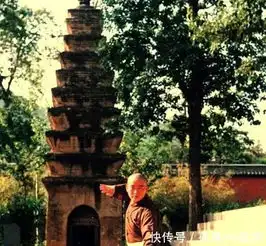 少林寺方丈释永信武功有多高看他早年练功的照片,看起来很厉害