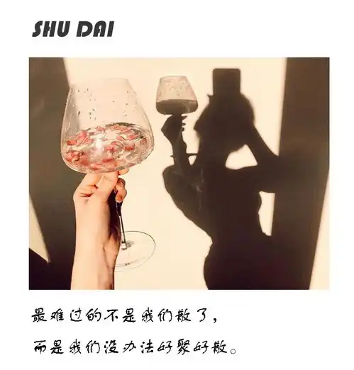 卑微挽回不了爱情,只会让你们越走越远