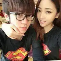 微信情侣头像校服版清新微信头像图片大全