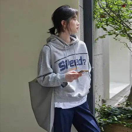 2019秋冬新款韩版简约ins港风字母印花大口袋休闲连帽套头卫衣女ll