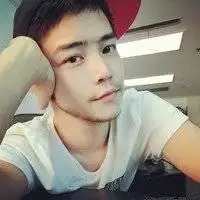 动漫撑伞情侣头像阿门阿前一棵葡萄树.阿嫩阿嫩绿的刚发芽.情侣qq头像