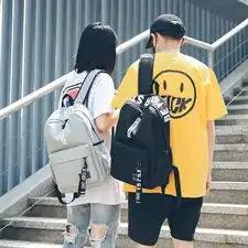 夏季新款韩版户外旅行男女士双肩包简约时尚情侣背包