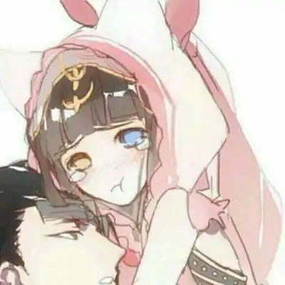 情头污一点的两张分开情侣头像骚气接吻