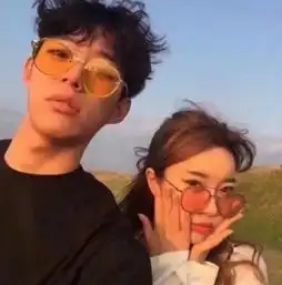 网恋都是咋开始的游戏和贴吧都不能算第一,你知道是啥吗