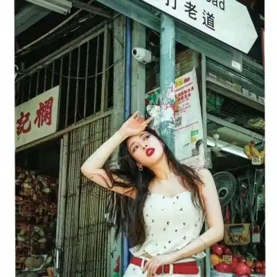 港风复古女生头像朦胧美