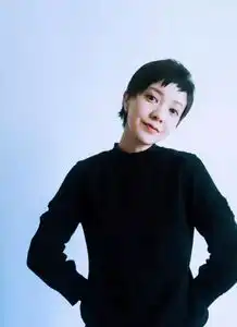 好想剪短发...但是脸大,怎么剪短发才能显脸小
